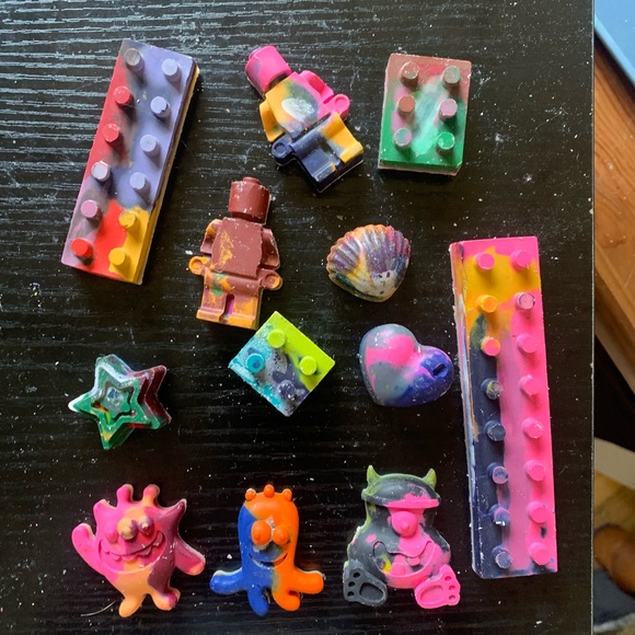 🥳Host Pick🤩HANDMADE - For charity- 30 Crayon set- profits donated - Picture 1 of 7